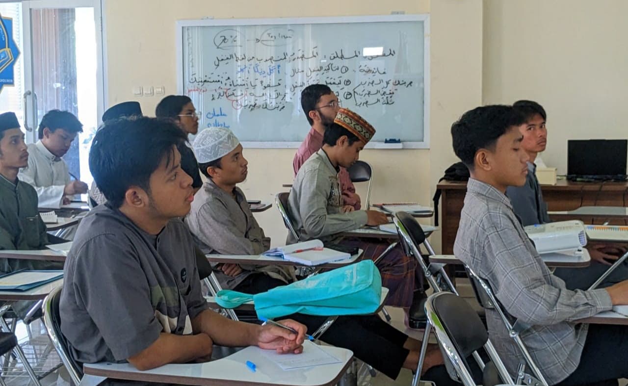 Beasiswa HSI BERBAGI: 32 Peserta Lulus Seleksi STIT Riyadhussolihiin Pandeglang